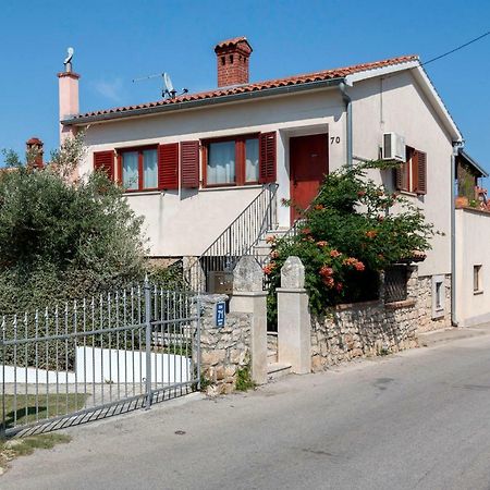 Meri Premantura Exterior photo